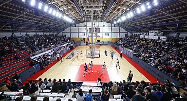 Lider Sakarya potasında Teşvikiye'yi ağırlıyor