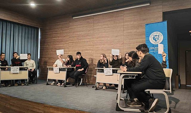 Liseler Arası 4. Milli kültür Bilgi Yarışması gerçekleştirildi