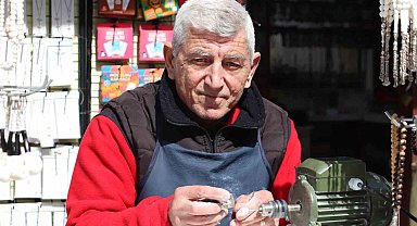 Lüle taşı ustası Mehmet Çalışkandinç bayram hareketliliğini değerlendirdi