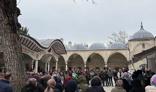 Lüleburgaz'da umre yolcuları dualarla uğurlandı