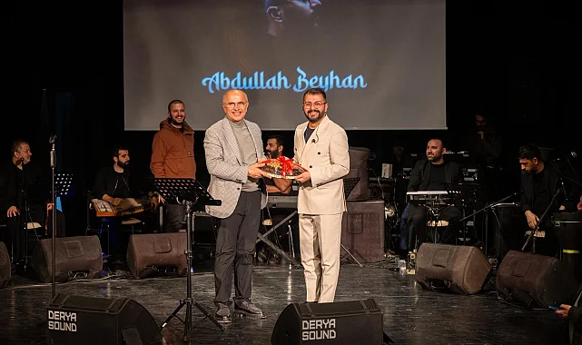 Malatya'da Ramazan akşamına ilahi dinletisi