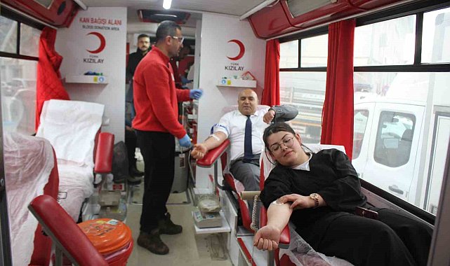 Malazgirt'te kan bağışı kampanyasına yoğun ilgi