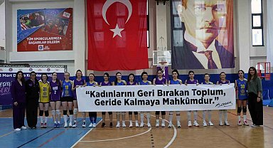 Maltepe'de filede anlamlı turnuva: kadınlar adına manşet attılar
