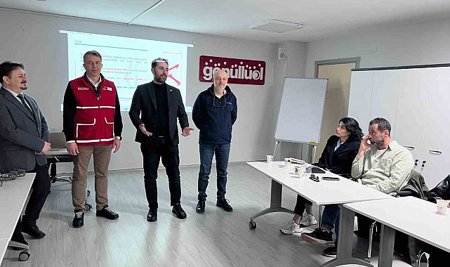 Manisa Medya Akademisi'nde gazetecilere ücretsiz dron eğitimi