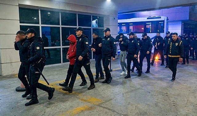 Manisa merkezli 6 ilde eş zamanlı dolandırıcılık operasyonu