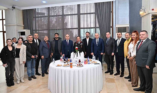 Manisa protokolü bayramlaşmada buluştu