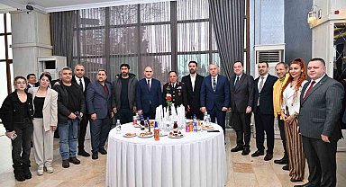 Manisa protokolü bayramlaşmada buluştu