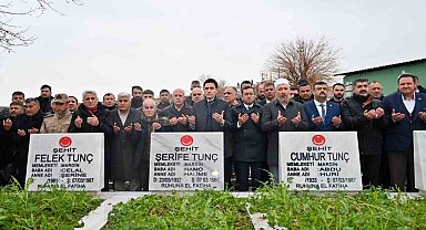 Mardin'de 39 yıl önce terör örgütünün şehit ettiği 8 kişi dualarla anıldı