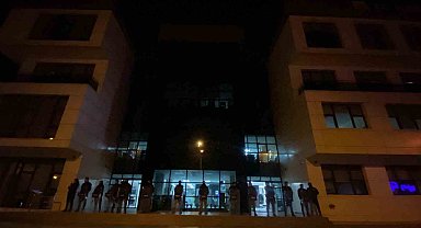 Marmaris Belediyesi'ne gece yarısı polis baskını