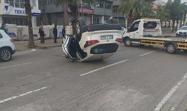 Marmaris'te otomobil takla attı: 2 kişi hafif yaralandı