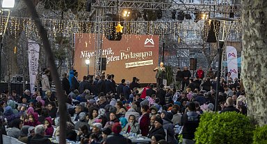 Mersin Mut'ta iftar sofrasında halk bir araya geldi
