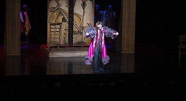 Mersin'de Dünya Tiyatro Günü coşkusu