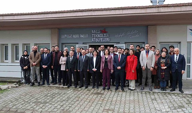 Milli teknoloji atölyesi Düzce Üniversitesi öğrencilerinin hizmetinde