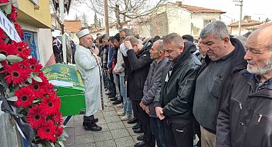 Motosiklet kazasında hayatını kaybeden 20 yaşındaki genç son yolculuğuna uğurlandı