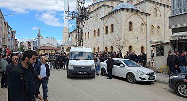 Motosiklet kazasında ölen genç defnedildi