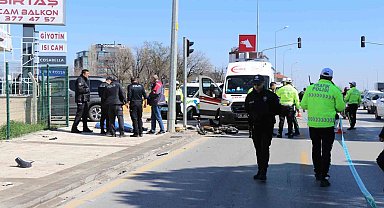 Motosikletiyle yaya geçidinden geçmek isten adam hayatını kaybetti