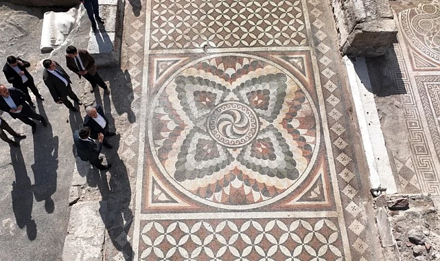 Mozaikli Yapı ören yeri oldu