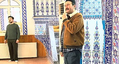 Müezzin "Kâbe'de Hacılar" ilahisini okudu, öğrenciler eşlik etti