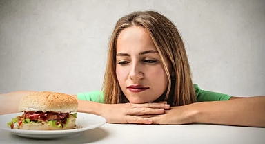 Öğr. Dyt. Bilge Naz İnhanlı Yazdı: Duygularımızı Neden Yiyoruz?