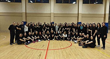 Öğretmen öğretmenlere ders verdi, Türkiye'de ilki gerçekleştirdi