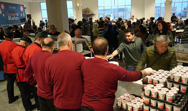 OMÜ'de 2 bin kişi aynı iftar sofrasında buluştu