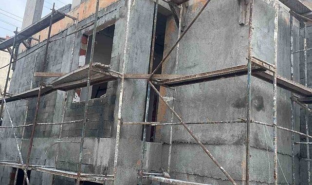 Ormanlı'da inşaattan düşen işçi hayatını kaybetti
