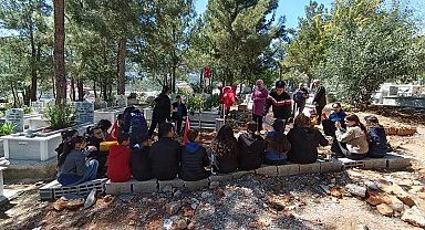 Ortaokul öğrencileri şehit Sedat Yabalak'ı dualarla andı