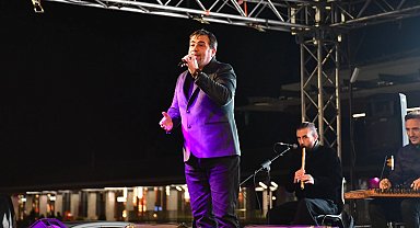 Osmangazi Meydanı'nda Ramazan coşkusu sürüyor