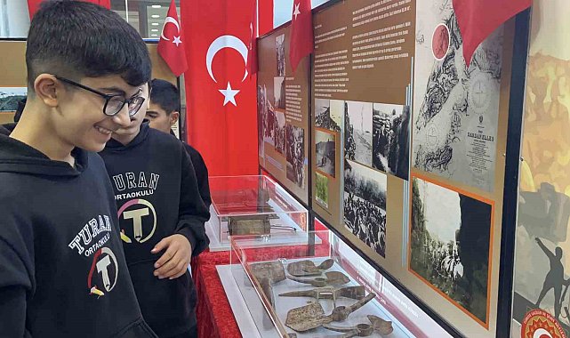 Osmaniye'de Çanakkale Savaş Objeleri ve Fotoğrafları Sergisi açıldı