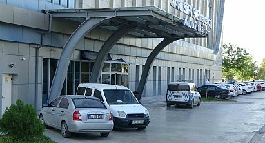 Otomobil ile motosiklet çarpıştı: 2 yaralı