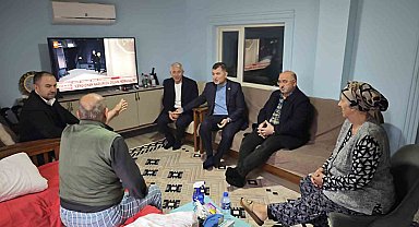 Öztürk'ten hastalara moral ve destek