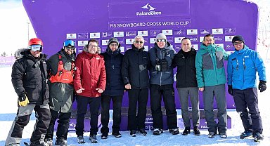 Palandöken'de FIS SBX Snowboard Dünya Kupası zirvesi