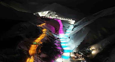 Palandöken'de gece kayağı keyfi