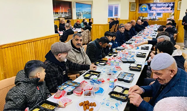 Pendik'te Ağrılılar aynı sofrada buluştu