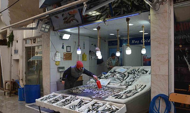Ramazan bereketi balık tezgahlarına yansıdı