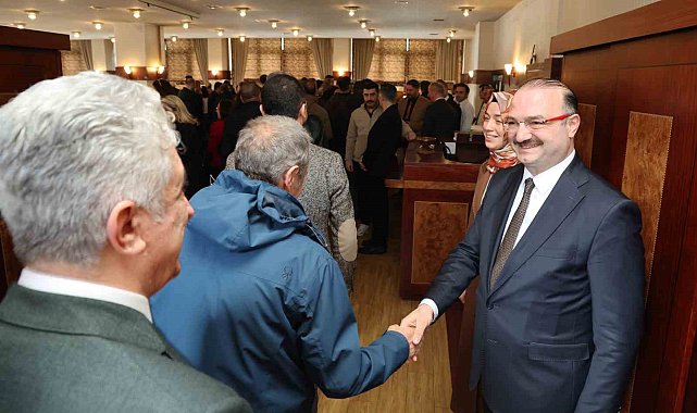 Rektör Hacımüftüoğlu, Üniversite ailesiyle bayramlaştı