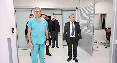 Rektör Prof. Dr. Altun, PET - BT Ünitesinin yenileme çalışmalarını inceledi