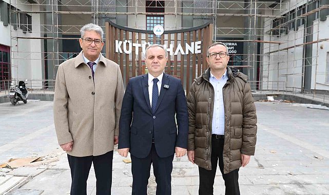 Rektör Prof. Dr. Altun, yenileme çalışması devam eden kütüphane binasını inceledi