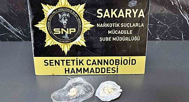 Sakarya'da iki ilçede zehir taciri operasyonu: 2 tutuklama