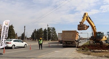 Sanayi sitesine iki adet katlı köprülü kavşak