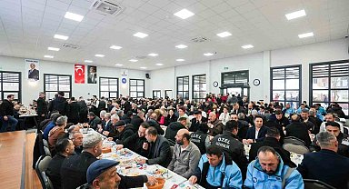 Sancaktepe'de bayram coşkusu "geleneksel bayram kahvaltısı" ile taçlandı