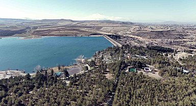 Sarımsaklı Barajı Mesire Alanı, yenilenen yüzüyle vatandaşların ziyaretini bekliyor