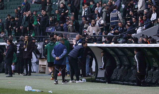 Selçuk İnan'dan görülmemiş protesto