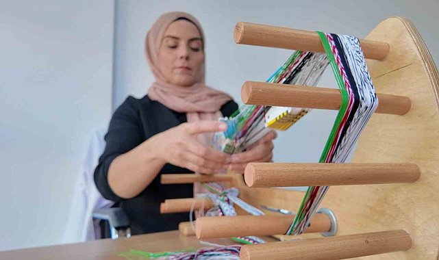 Siirt Olgunlaşma Enstitüsünden "Filistin" temalı kolye çalışması
