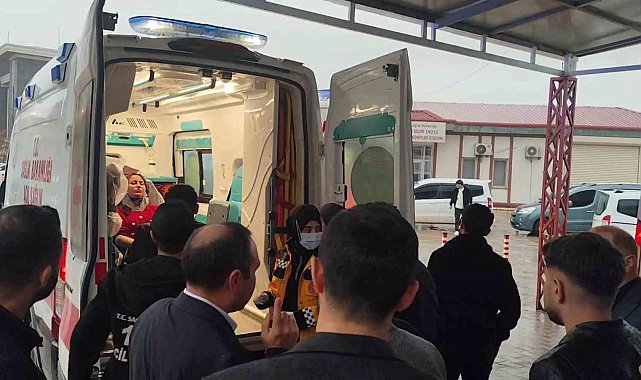 Şırnak'ta okul servisi şarampole devrildi: 4'ü öğrenci 5 yaralı