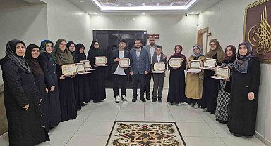 Sivas'ta 10 öğrenciye hafızlık belgesi verildi