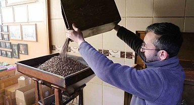 Sivas'ta kahve değil, tarih öğütülüyor