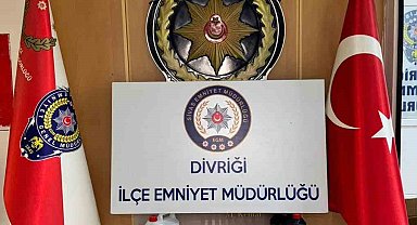 Sivas'ta polis ekipleri sahte alkole geçit vermedi