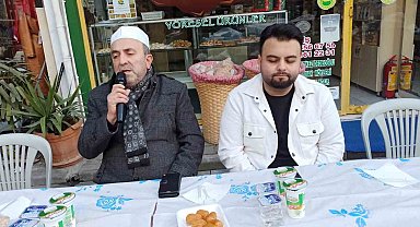 Sokak iftarında esnaf ve vatandaşlar bir araya geldi