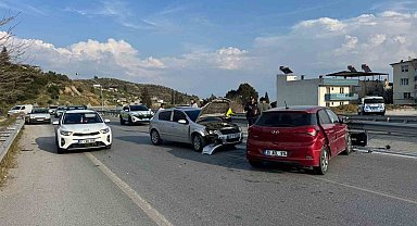 Söke-Kuşadası Çevre Yolu'nda kaza: 1 kişi yaralandı